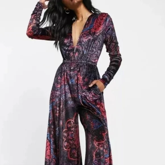 NWT FP Giselle Velvet Stretchy Wide Leg Jumpsuit Dark Combo Xs - Picture 10 of 17